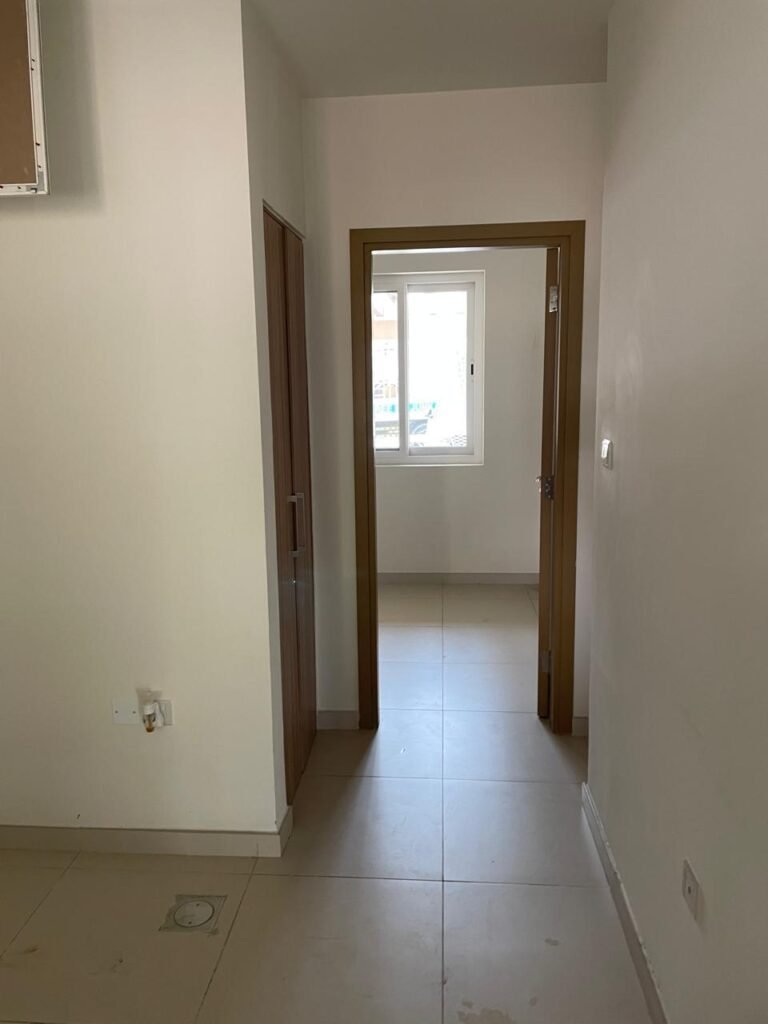 The door leading to the maids room and Bath